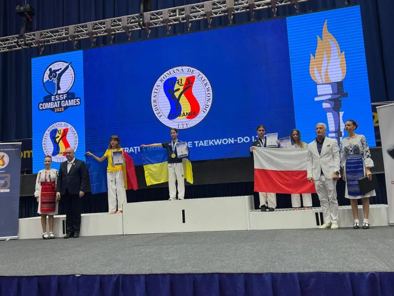 Українські спортсмени на подіумі
